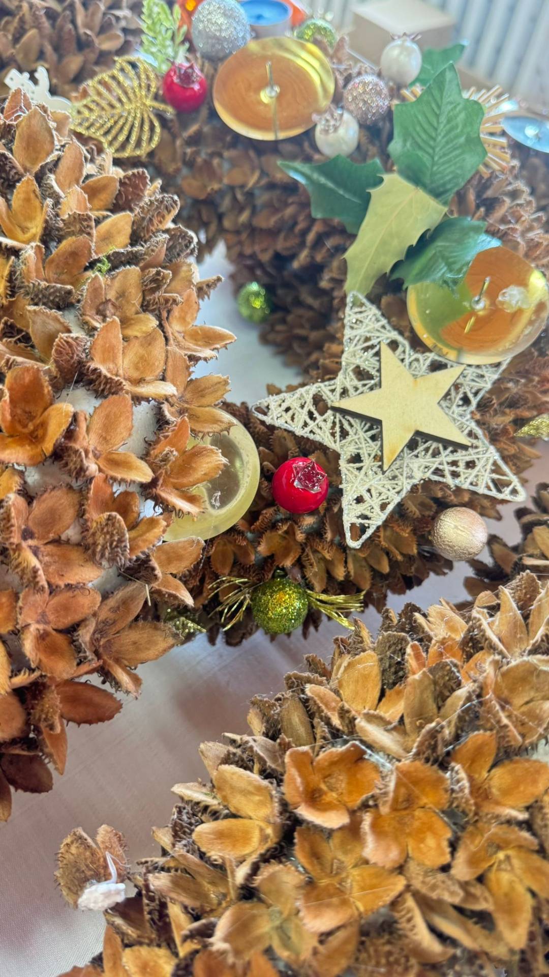 Vánoční tradice v naší nemocnici: Koledy a jarmark pomáhají léčit duši.